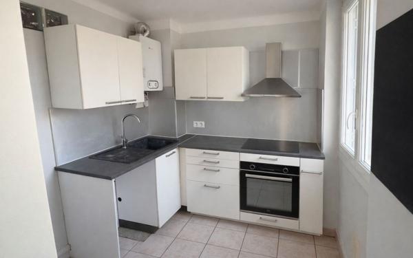 Appartement à vendre    3 pièces • 54,81 m2 Lyon 7