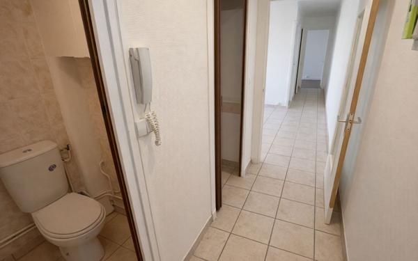 Appartement à vendre    3 pièces • 54,81 m2 Lyon 7