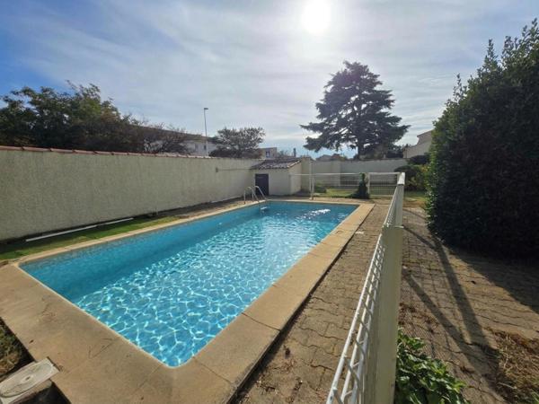 Maison traditionnelle avec piscine à vendre à Fos-sur-Mer – 4 chambres et terrain de 750 m²