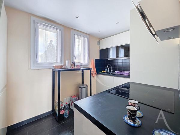 Bel appartement vue Seine, centre ville Mantes La Jolie 2 pièces