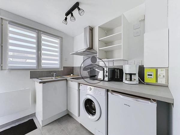 Location                                                      Appartement
                        
                     1 pièces                      16 m2                     à Saint-Quentin