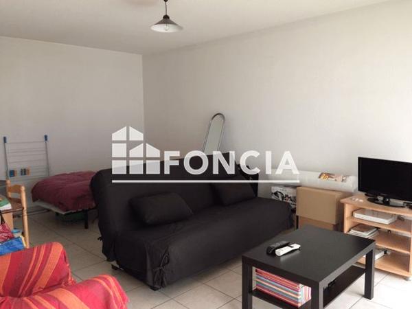 Location Studio 31.7 m² - 125 RUE ADHEMAR FABRI La Roche Sur Foron 74800