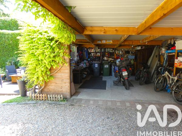Immeuble à vendre 200 m² Vert