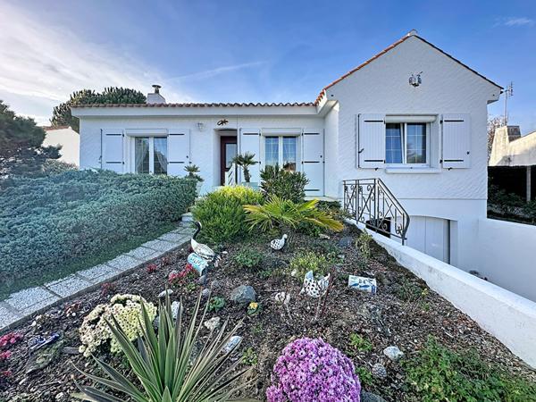 Vente Maison94 m² - 4 Pièces - SAINT JEAN DE MONTS (85160)