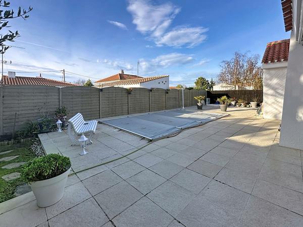 Vente Maison94 m² - 4 Pièces - SAINT JEAN DE MONTS (85160)