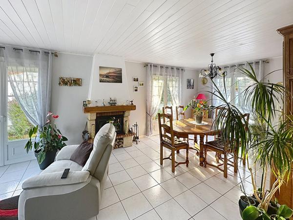 Vente Maison94 m² - 4 Pièces - SAINT JEAN DE MONTS (85160)