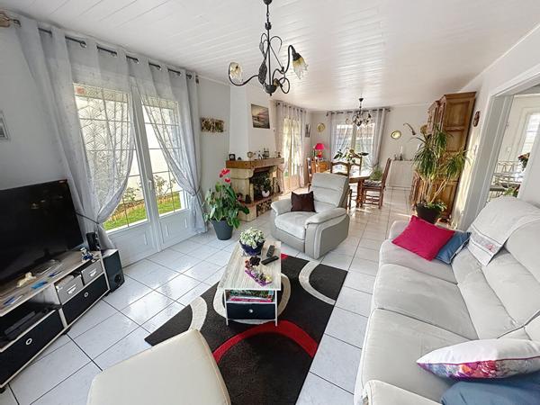 Vente Maison94 m² - 4 Pièces - SAINT JEAN DE MONTS (85160)