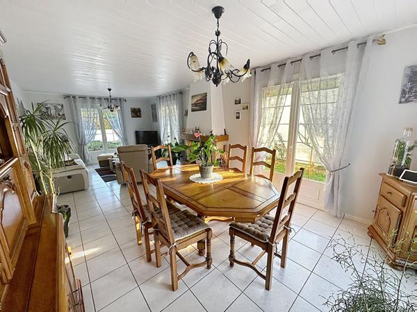 Vente Maison94 m² - 4 Pièces - SAINT JEAN DE MONTS (85160)