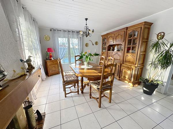Vente Maison94 m² - 4 Pièces - SAINT JEAN DE MONTS (85160)