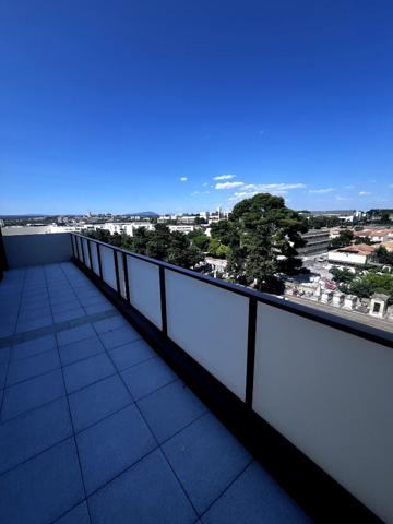 T3 NEUF LIVRAISON IMMEDIATE PROCHE CELLENEUVE DERNIER ETAGE