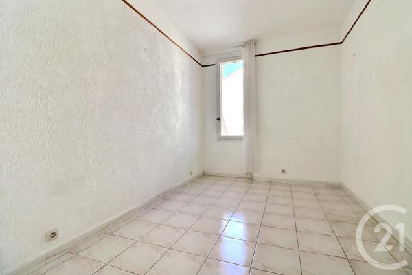 Appartement T4 à vendre  4 pièces - 91,26 m2 FREJUS - 83