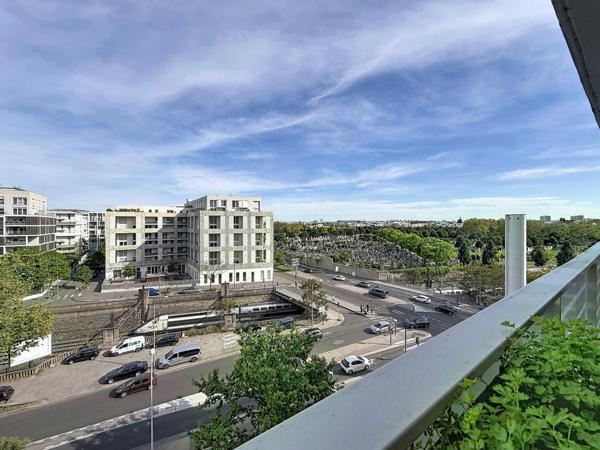 Appartement T2 - 38m² très lumineux avec balcon - LYON 7EME