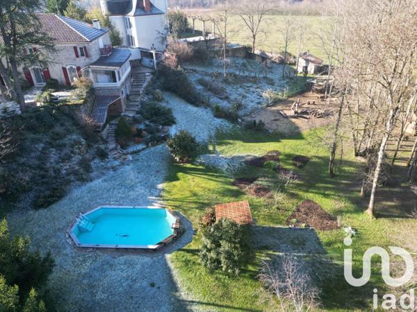 Maison à vendre 9 pièces 230 m² Albas