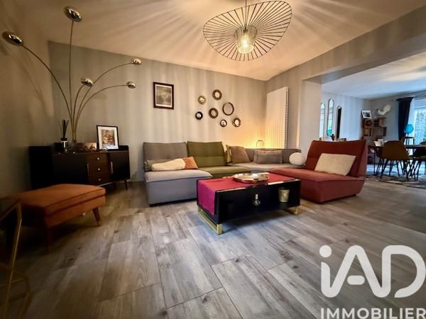 Maison à vendre 8 pièces 193 m² Cosnes-et-Romain