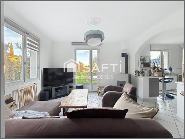 Maison rénovée 4 Chambres - Piscine - terrain de 3300 m2 dont 1800 m2 constructibles