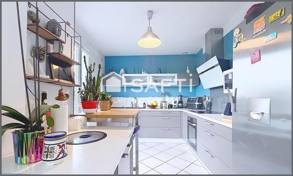 Maison rénovée 4 Chambres - Piscine - terrain de 3300 m2 dont 1800 m2 constructibles