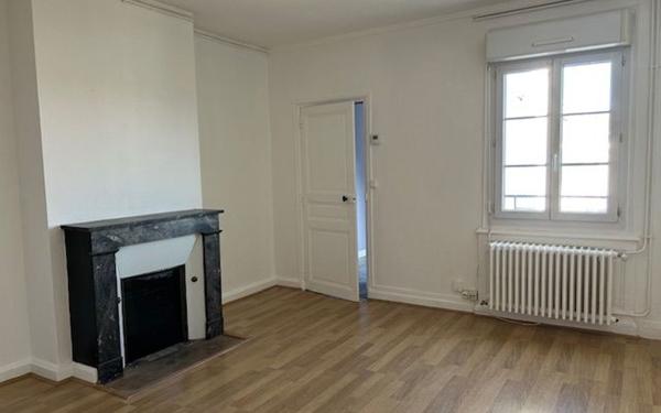 Appartement à vendre    3 pièces • 54,60 m2 Tours