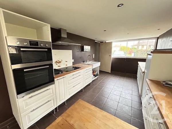 Maison à vendre  6 pièces - 170 m2 ST DENIS LES BOURG - 01