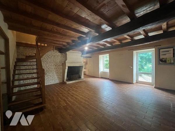 Ferme 5 pièces garage dépendances jardin