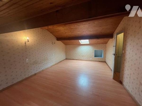 Ferme 5 pièces garage dépendances jardin