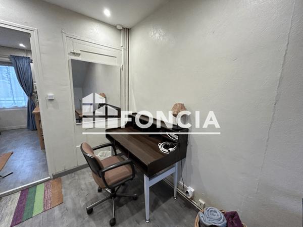 Location Studio meublé 25 m² - 26 RUE GUILLAUME TELL Dijon 21000