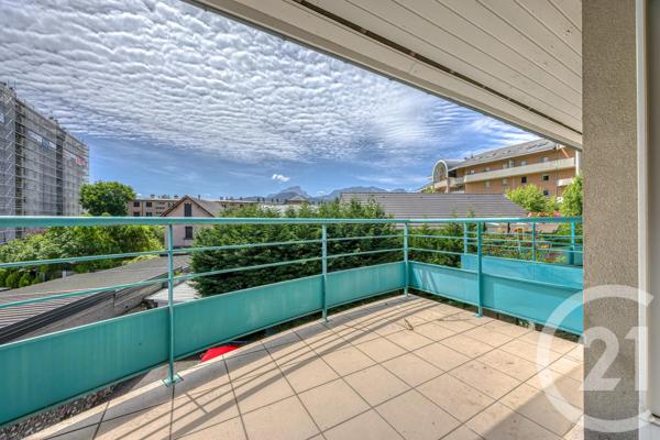 Appartement T2 à vendre  2 pièces - 37,82 m 2   CHAMBERY  - 73