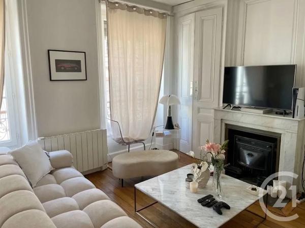 Appartement F2 à vendre  2 pièces - 61,94 m 2   LYON  - 69003