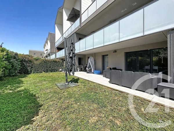 Appartement F2 à vendre  2 pièces - 61,94 m 2   LYON  - 69003
