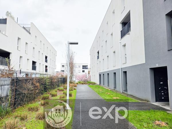 T2 rez de jardin Vénissieux