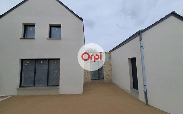 Maison à vendre    5 pièces •  Arzon