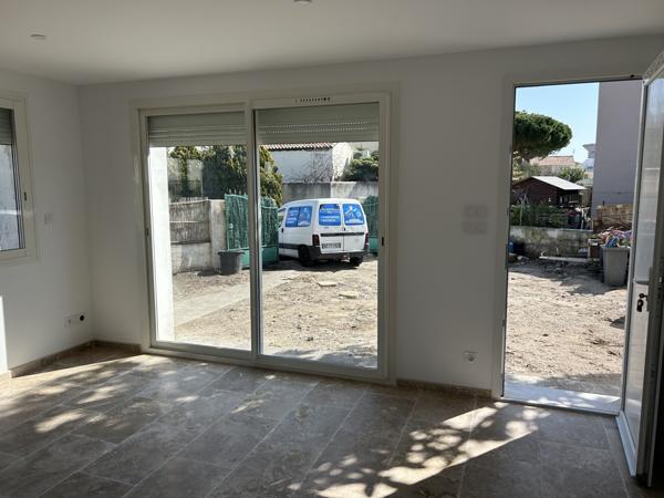REZ DE JARDIN DE 50 M² ENTIEREMENT RENOVE PROCHE CENTRE-VILLE Le Grau-du-Roi (30240)