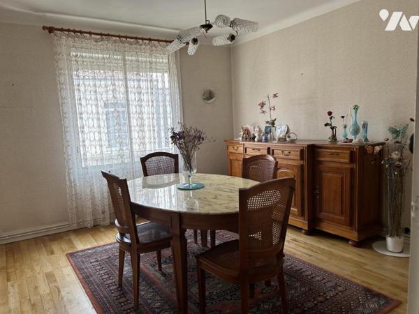 NANTES - Quartier Coulmiers, T3 traversant situé au 1er étage ss asc. cave et garage                