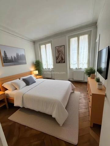 Vente Appartement 4 pièces 107 m2 à Paris 5