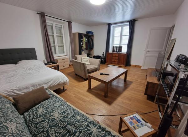 ENSEMBLE IMMOBILIER/ MAISON à vendre 4 pièces proche de CHALINDREY (52) sur 1182 m2 de TERRAIN