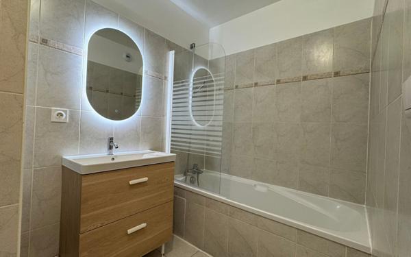 Appartement à louer    2 pièces • 43,25 m2 Vaires-sur-Marne