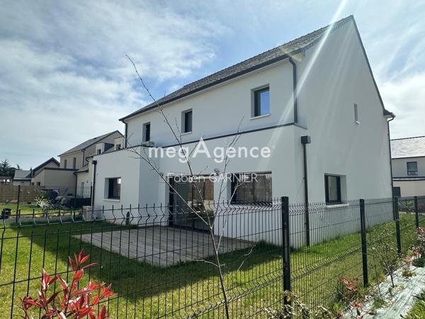 Maison à SAINT-BARTHELEMY-D'ANJOU, 49124 - 7 pièces 177m²