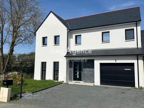 Maison à SAINT-BARTHELEMY-D'ANJOU, 49124 - 7 pièces 177m²