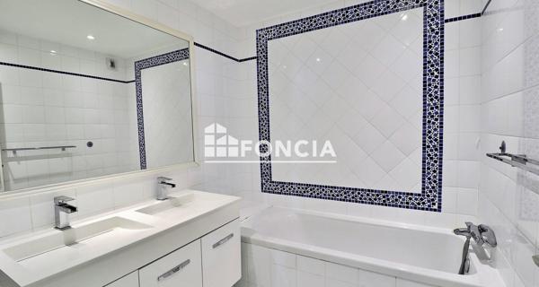 À vendre Appartement 3 pièces 72.18 m² - Lyon 69005