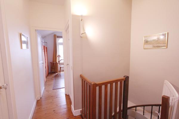 Appartement 10 pièces - 185 m²