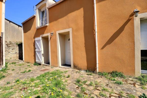 Maison à Vendre à Etampes 4 pièce(s) 109 m2