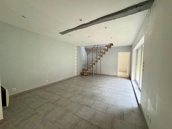 Maison à Vendre à Etampes 4 pièce(s) 109 m2