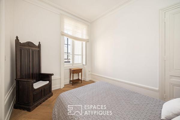 Bourgeois rénové en étage élevé