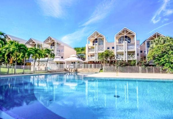 LE DIAMANT (972) - Proche Plage Superbe Appartement T1 (31m2) + Terrasse - Piscine - Parc - 31 m2 + Terrasse