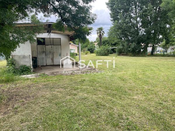Terrain à bâtir plat, 1ère ligne, avec garage 31 m2