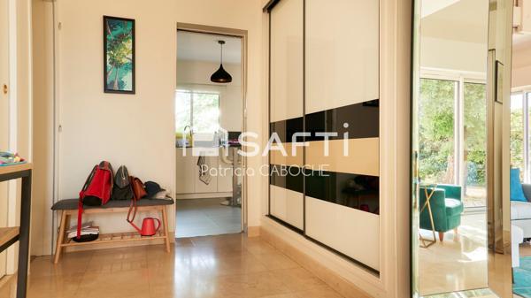 Maison non mitoyenne entièrement rénovée 5 chambres