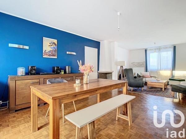 Appartement 5 pièces de 110 m² à Faches-Thumesnil (59155)