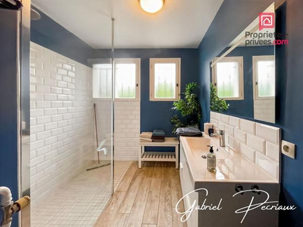 Maison Saint Andre Les Vergers 5 pièce(s) 111 m2