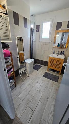 Anet / Maison familiale lumineuse 4 chambres