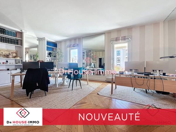 Appartement à vendre 6 pièces de 152 m²