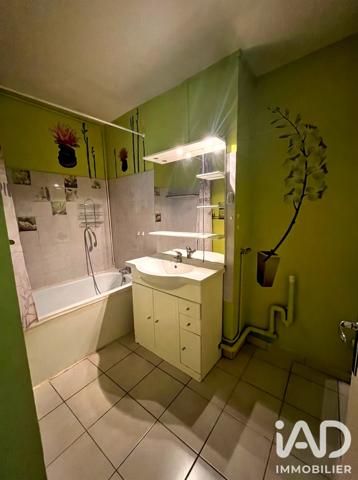 Appartement à vendre 3 pièces 54 m² Bagnols-sur-Cèze
